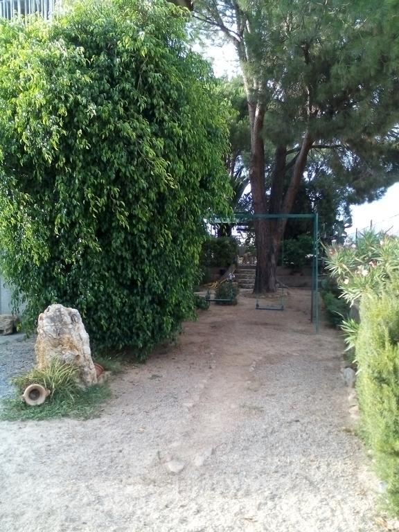 B&B Il Vigneto Capoterra Luaran gambar