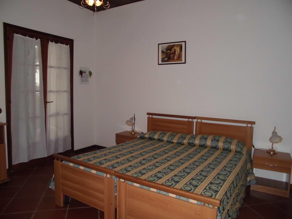 B&B Il Vigneto Capoterra Luaran gambar